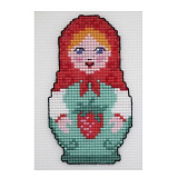 П-0010 Набор для вышивания на пласт. канве Hobby & Pro Kids 'Матрешка с клубникой', 7,5*13 см